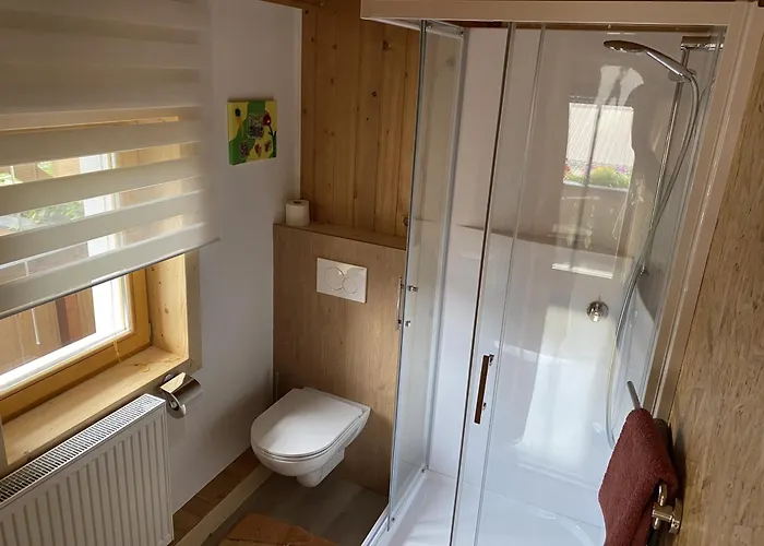 Gemuetliche Mit Terrasse Und Panoramabalkon- Stofbauer